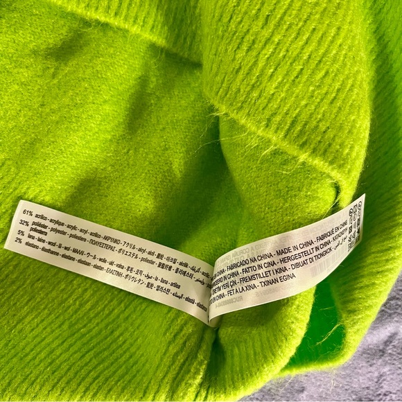 Zara Oversized Turtleneck Sweater Size Small Neon Green - Picture 6 of 7